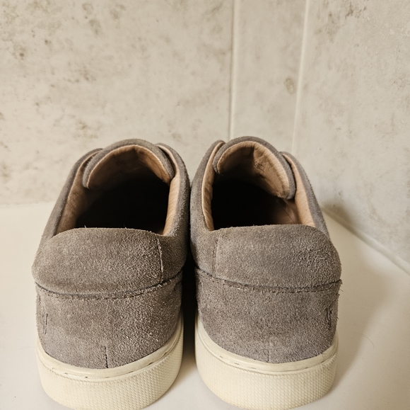 GUC Frye Slip-On Ivory Gore Sneakers in Gray Suede - Picture 8 of 8
